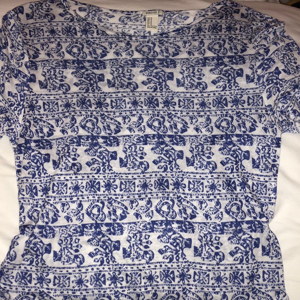 Crop top